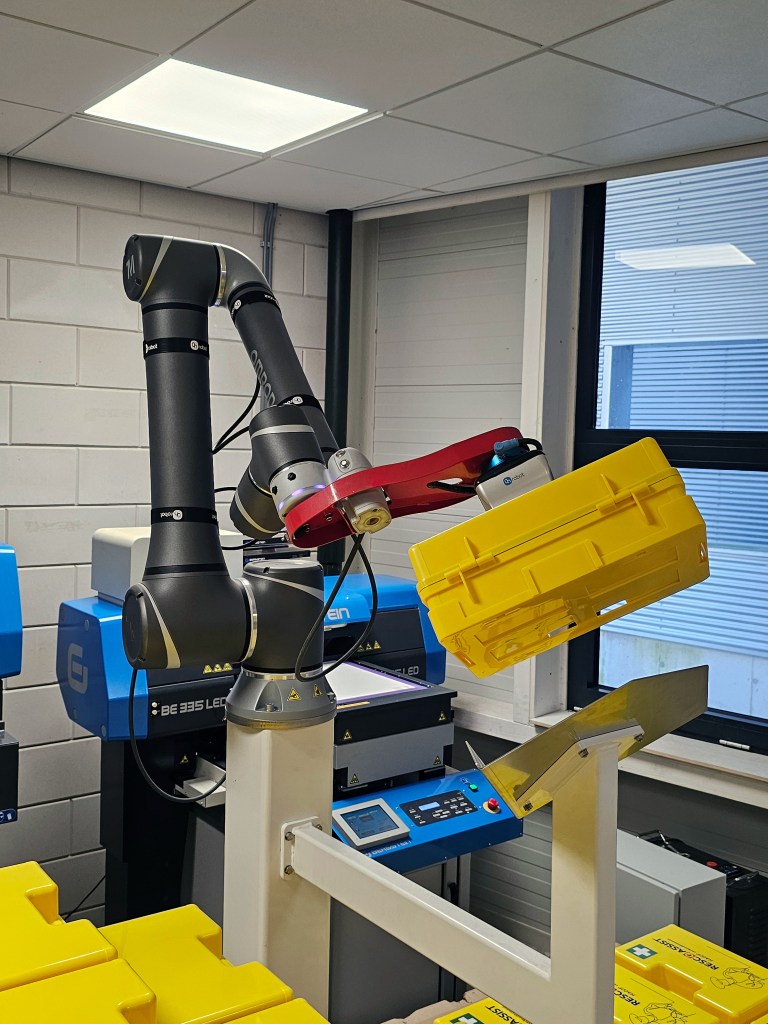 Automated labeling process at ESE International’s production line