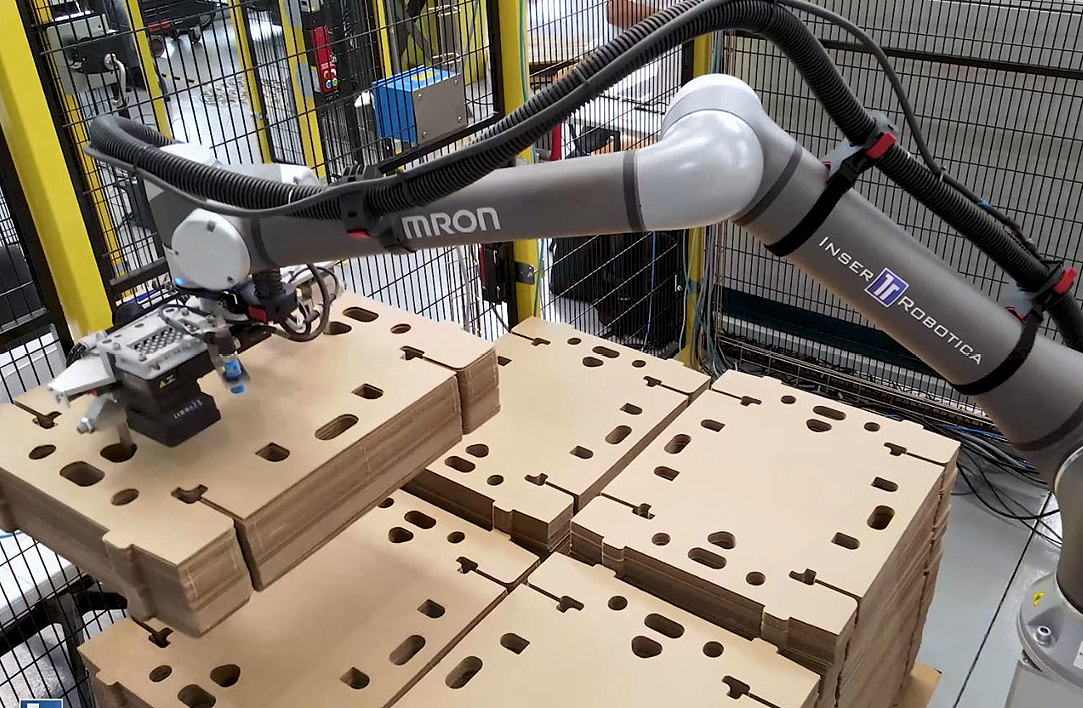TM14 Collaborative Robot | OMRON Robotics