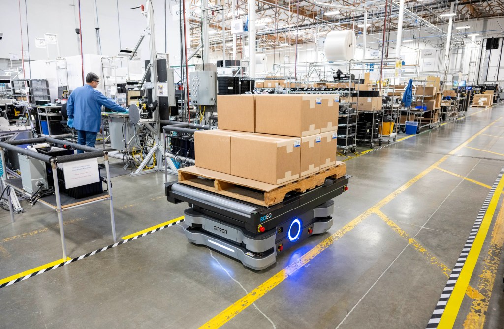 MD-650 AMR in Digital Production Facility