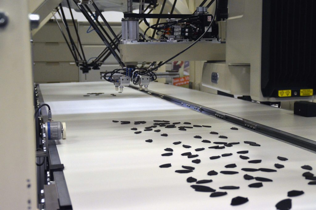 Hornet_parallel-robot_OMRON_Robotics