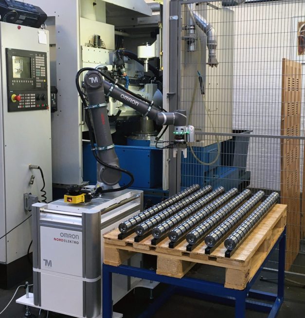 Machine_Tending_Application_OMRON