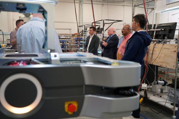 OMRON_Robotics_Inside
